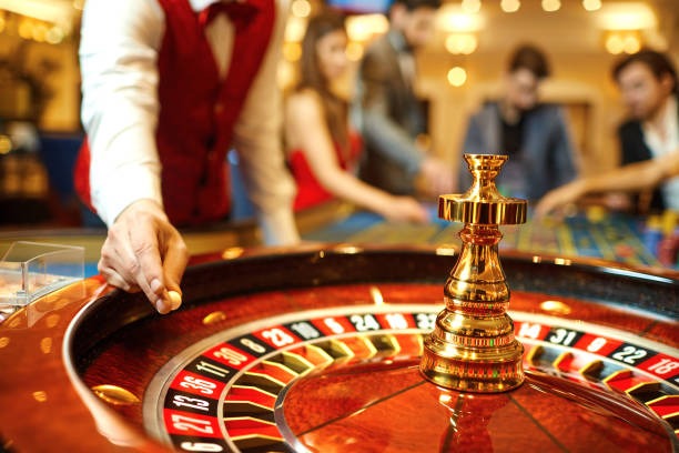 gila 138 app home screen displaying live blackjack table options and Liga 1 fixtures